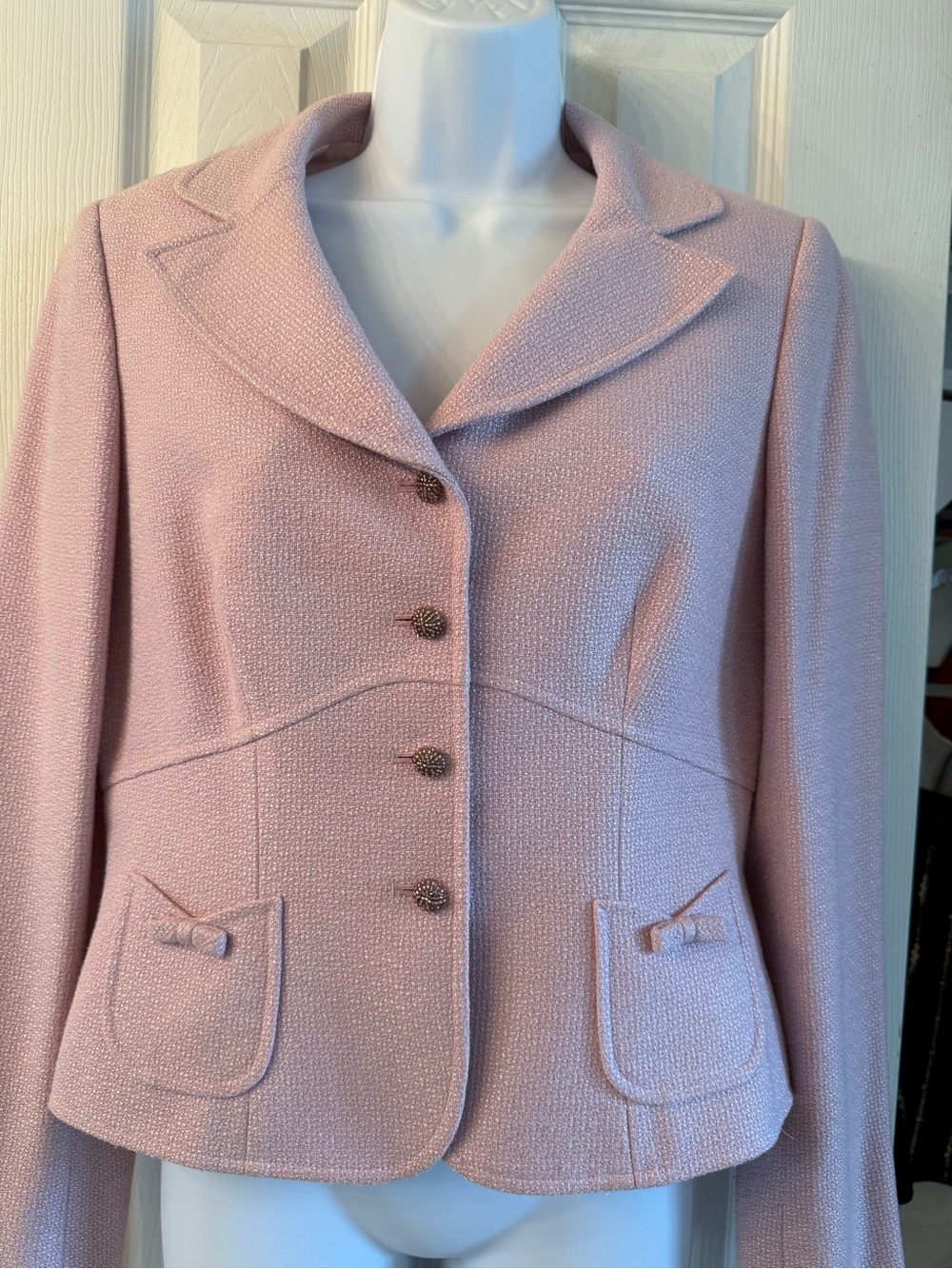 Tailored Pink Bouclé Skirt Suit with Decorative Buttons